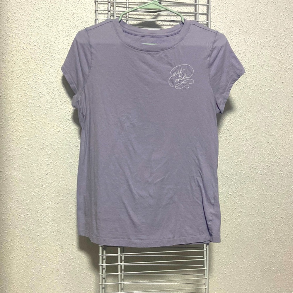 Universal thread Lavender T-shirt